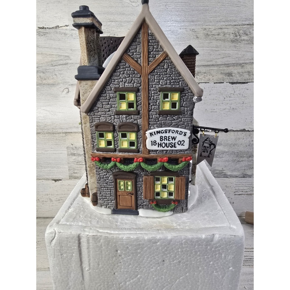 Dept 56 Dickens Village Kingsford's Brew House 5811-4 Lighted Christmas Building